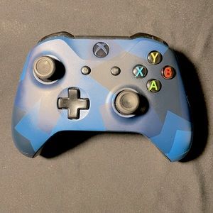 Special Edition Xbox Controller.